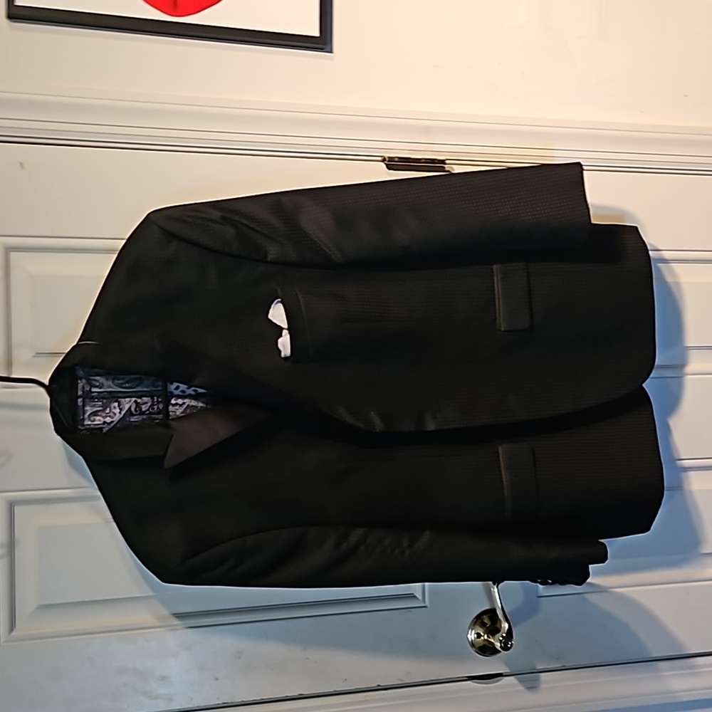 VAN HEUSEN TUXEDO JACKET